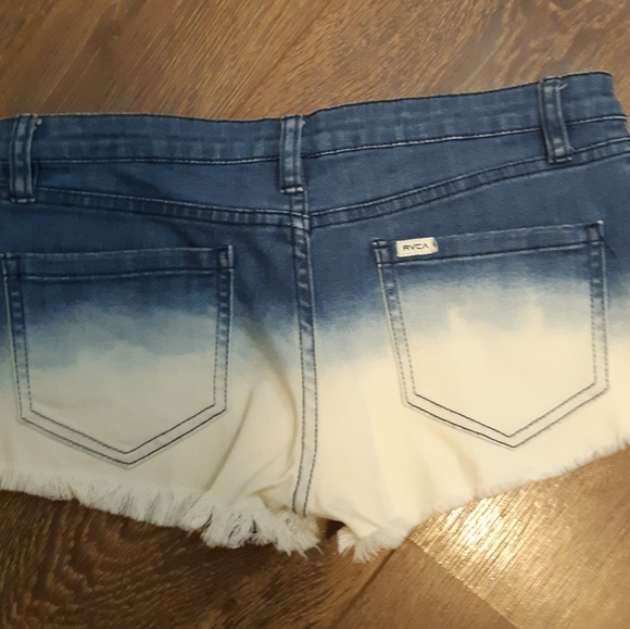 RVCA Jean shorts size 27 - Picture 5 of 6